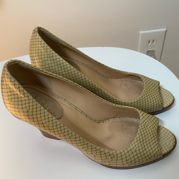 Cole Haan Wedges Size 8.5 B - Picture 5 of 7